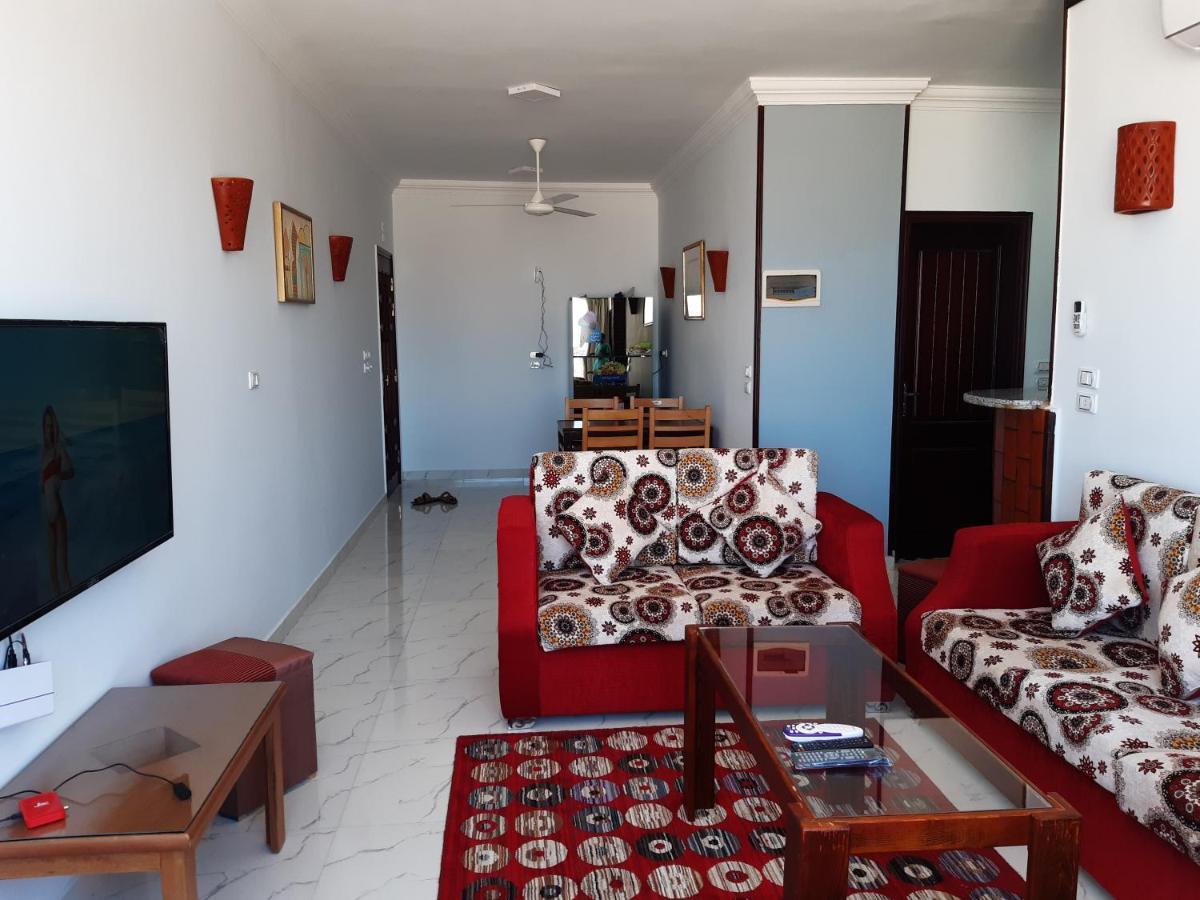 German Dolphin Apartment El Qoseir Exterior foto