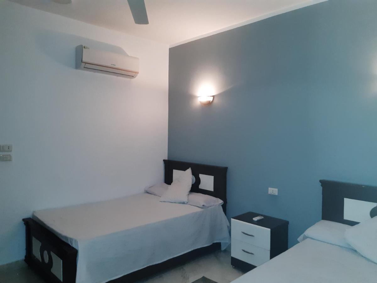 German Dolphin Apartment El Qoseir Exterior foto