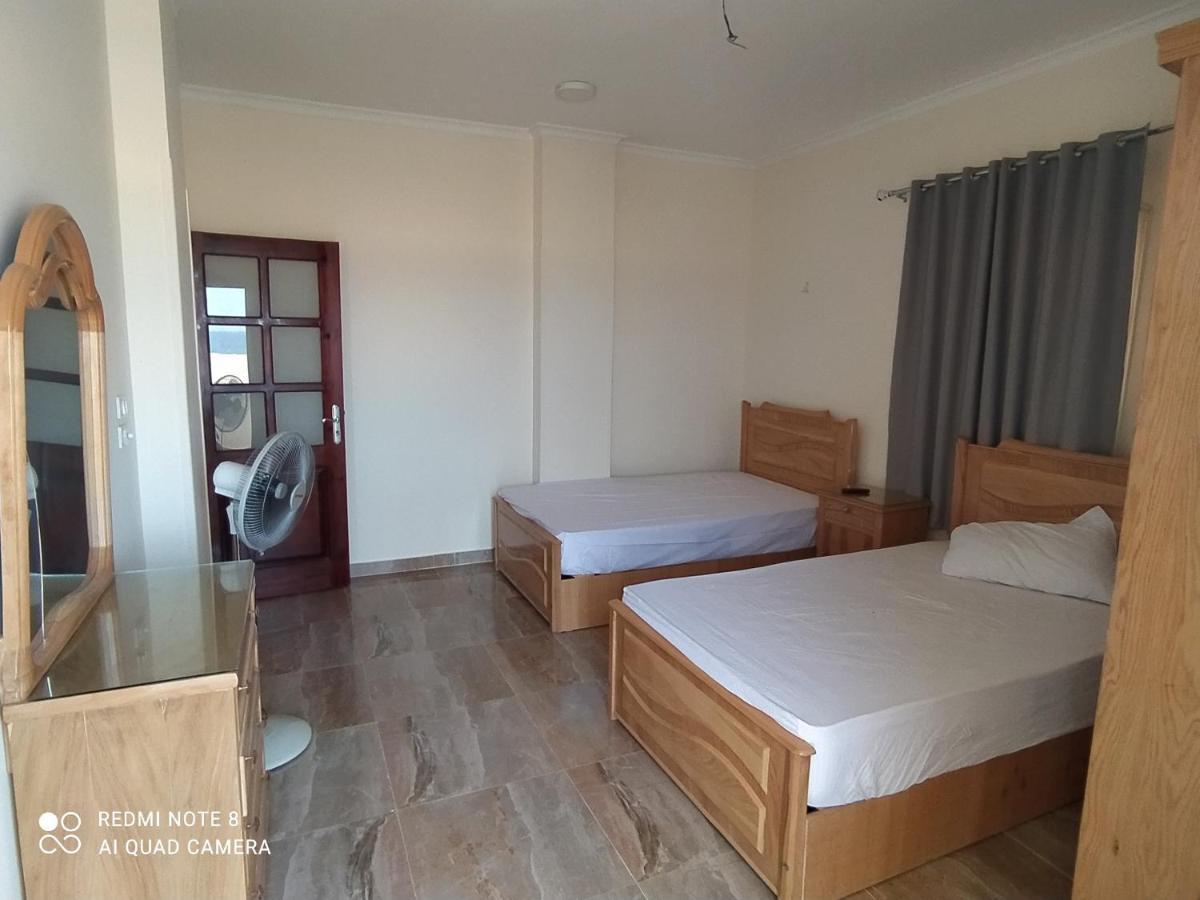 German Dolphin Apartment El Qoseir Exterior foto