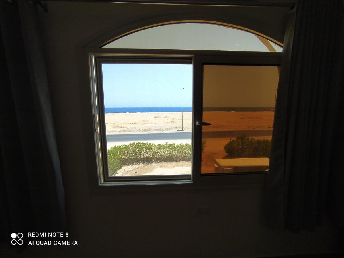 German Dolphin Apartment El Qoseir Exterior foto